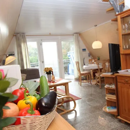 Finnhuette Nr.42 Auf Moenchgut בית נופש גאגר