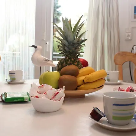 Finnhuette Nr.42 Auf Moenchgut גאגר