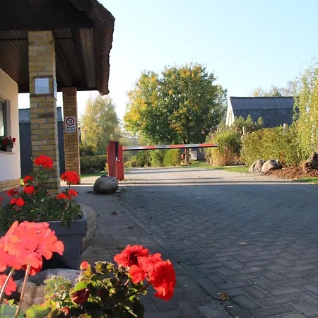 Finnhuette Nr.42 Auf Moenchgut *