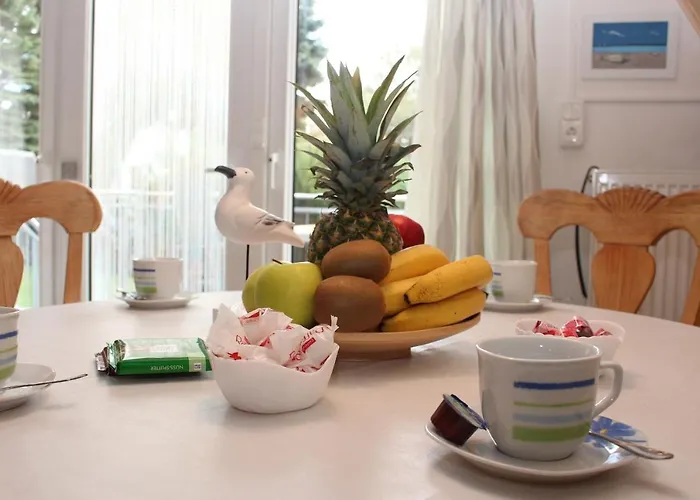 Finnhuette Nr.42 Auf Moenchgut 加格尔